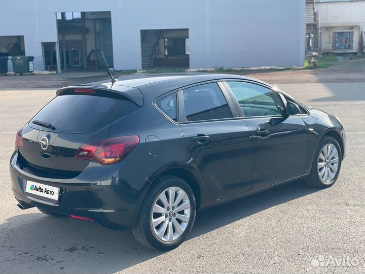 Opel Astra 1.4 МТ, 2011, 149 200 км