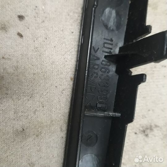 Рамка под магнитолу Шкода Октавия тур (А4U1)