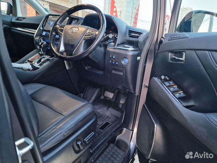 Toyota Alphard 2.5 CVT, 2017, 140 000 км