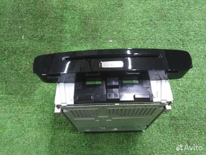 DVD-Проигрователь Mercedes-Benz S-Class W222 OM642
