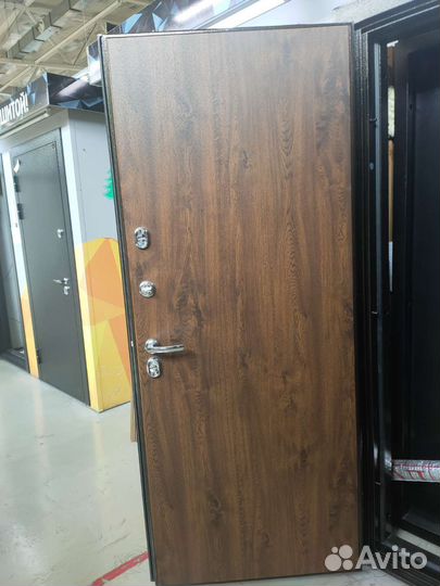 Дверь входная с терморазрывом