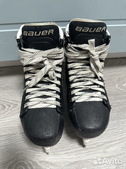Хоккейные коньки Bauer (хоккей с мячом)