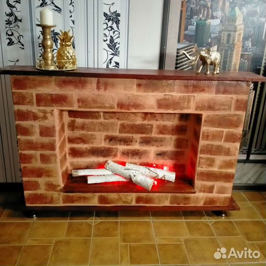 Камин декоративный