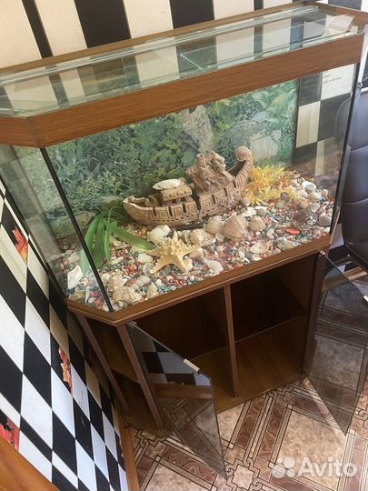 Аквариум 150 литров с тубмбой