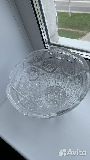 Хрустальная ваза