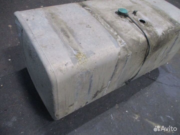 Топливный бак 600 л. Scania 1517308