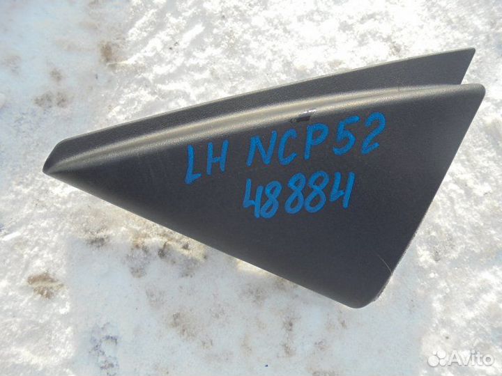 Уголок двери левый Toyota Probox NCP52 1NZ-FNE