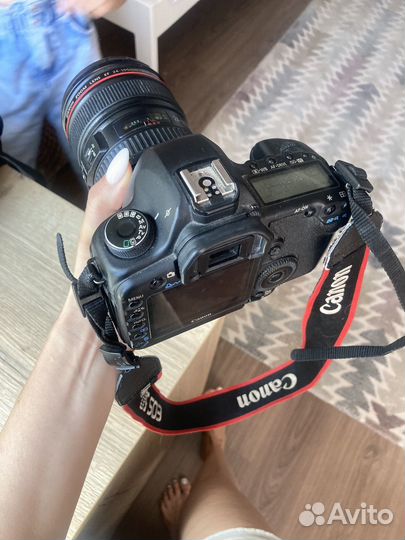 Зеркальный фотоаппарат canon 5d mark II