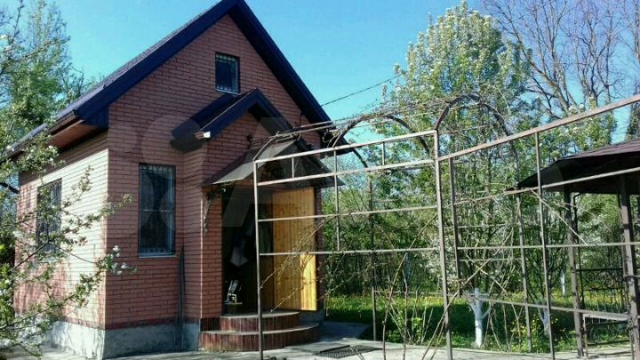 Дом 40 м² на участке 21 сот.