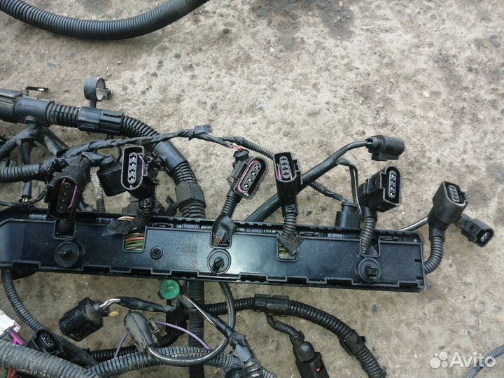 Проводка двигателя Volkswagen Touareg 7LA