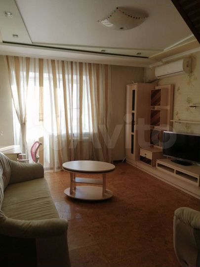 3-к. квартира, 80 м², 3/9 эт.