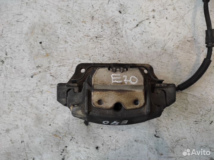 34116776783 Суппорт передний левый BMW X5 E70 n52