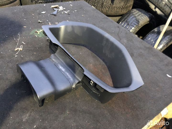 Кожух рулевой колонки Volvo S60 (P24) I рестайлинг