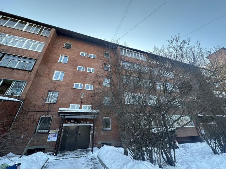 4-к. квартира, 110 м², 4/5 эт.