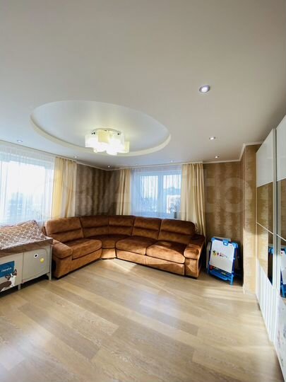 2-к. квартира, 64 м², 10/22 эт.