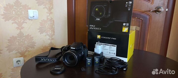 Nikon Coolpix P900
