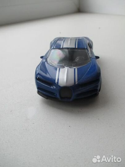 Машинка синяя