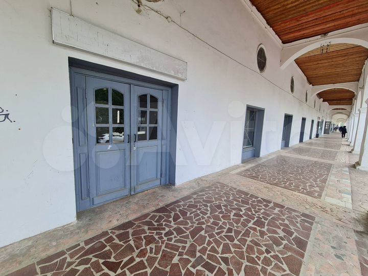 Свободное, офис, торговое 348 м²