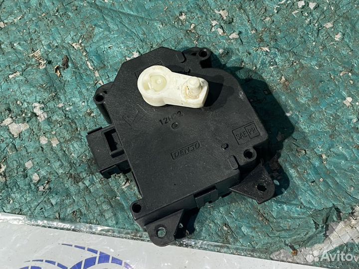 Моторчик заслонки печки Honda CR-V 3 RE