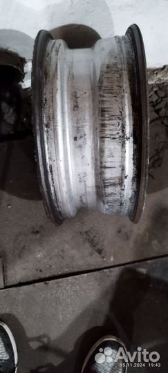 Диски штампы r15 4x100 на Hyundai Accent