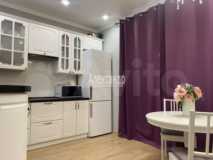 2-к. квартира, 52 м², 17/17 эт.