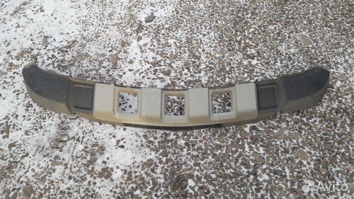 Накладка переднего бампера ML w164. 2005-2011