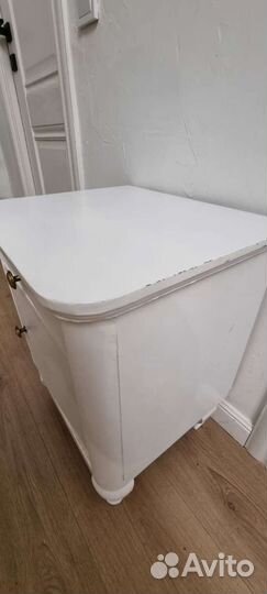 Тумба прикроватная массив бу