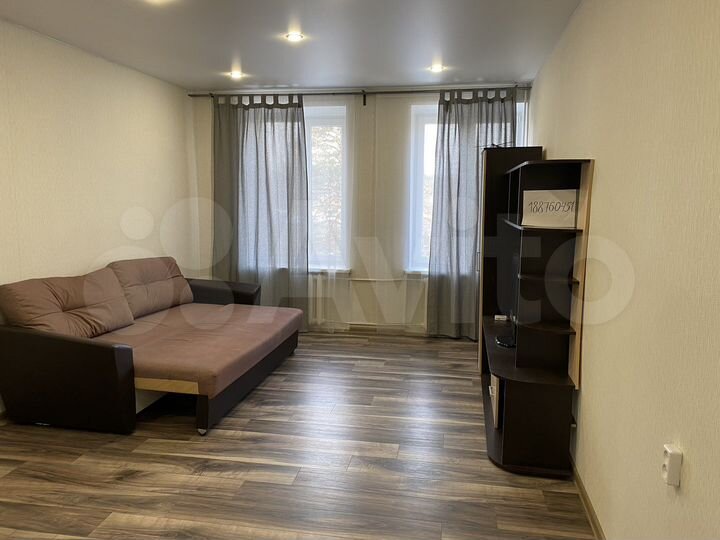 1-к. квартира, 42 м², 3/3 эт.