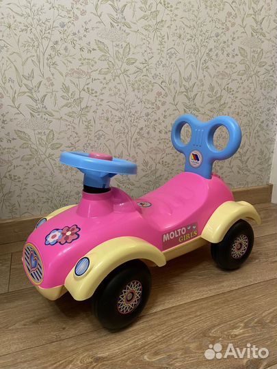 Машинка каталка