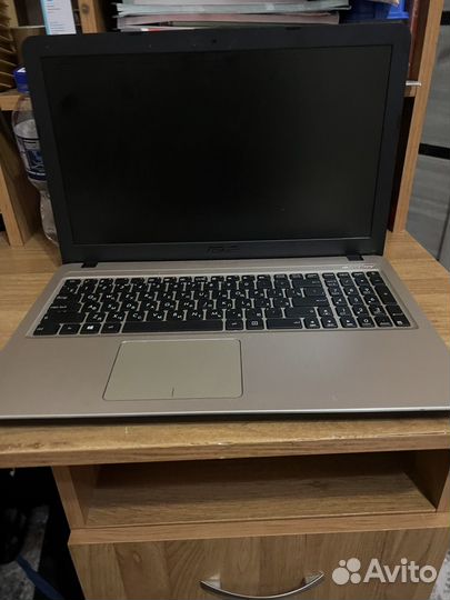 Ноутбук asus
