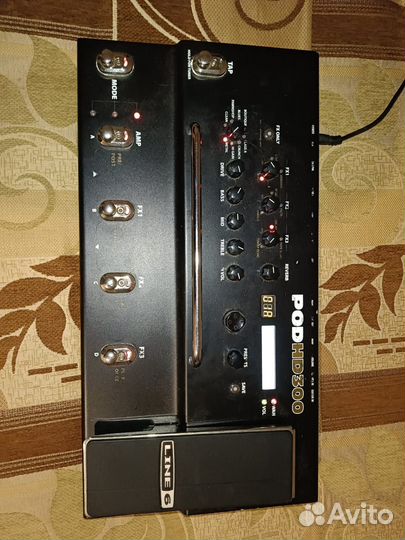 Line 6 Pod HD300
