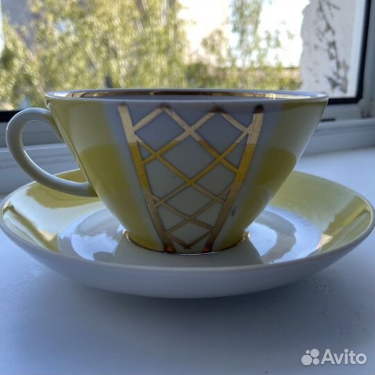 Набор чайные чашки с блюдцем