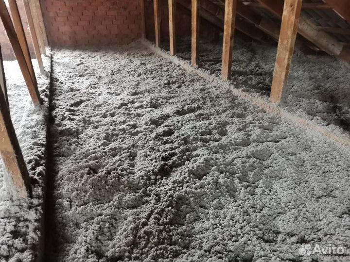 Бесшовное утепление мансарды эковатой