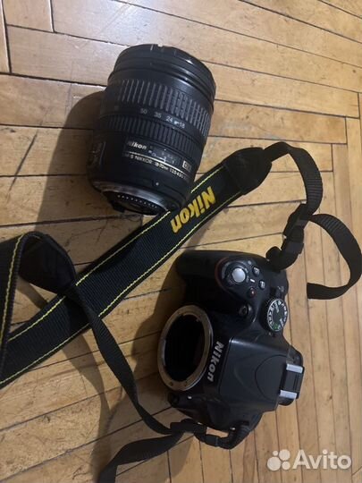 Зеркальный фотоаппарат