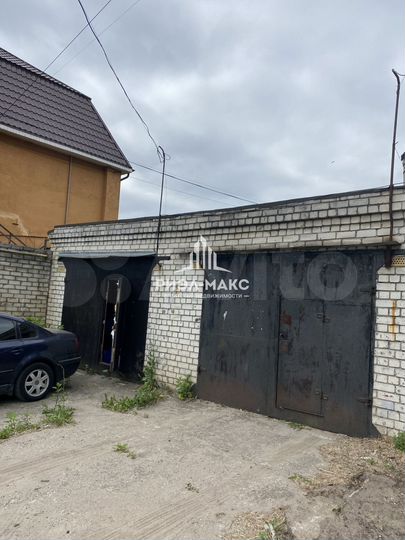 Гараж