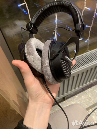 Наушники beyerdynamic dt 990 pro