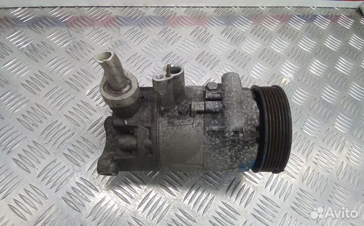 Компрессор кондиционера Volkswagen Jetta 6