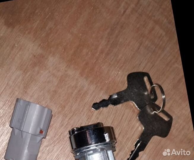 Hitachi zx250k-5g замок зажигания