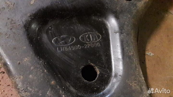 Рычаг передний нижний Kia Sorento 2