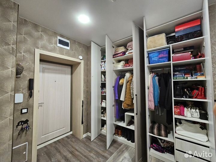 Шкаф в прихожую