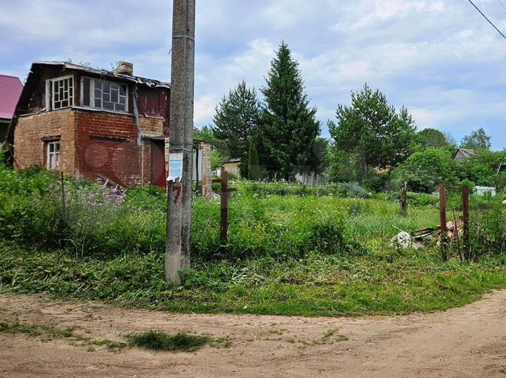 Дача 20 м² на участке 5,6 сот.