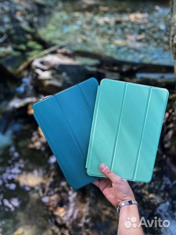 Чехлы на iPad 10.2
