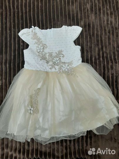 Нарядное платье