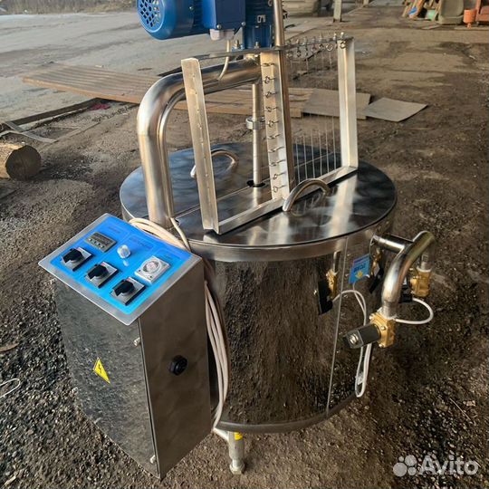 Сыроварня автоматическая, сыроизготовитель