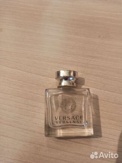 Флаконы от духов Versace