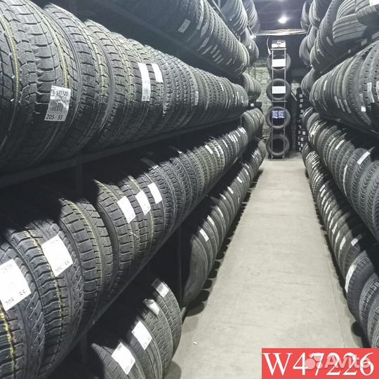 iLink Wintervorhut Stud II 205/50 R17 88L