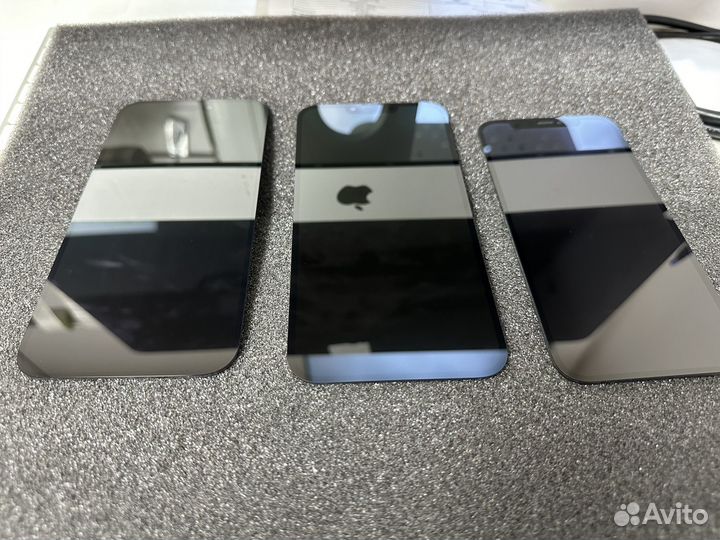 Дисплеи iPhone, Apple Watch