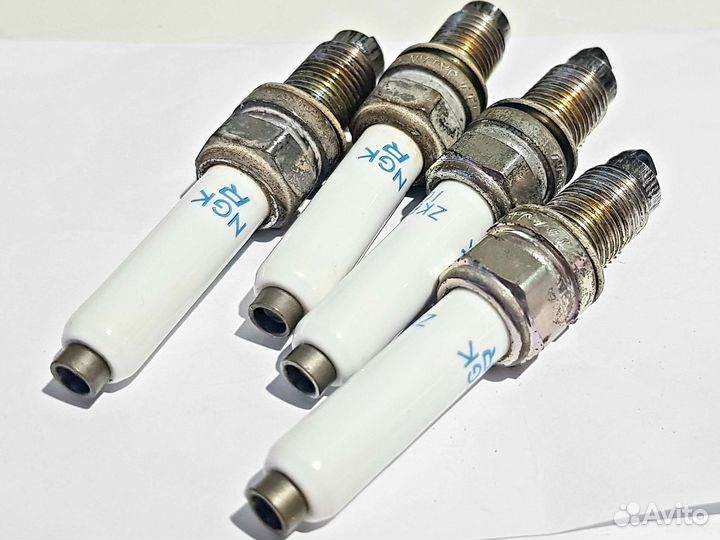 Свечи зажигания NGK R 96596, 4шт