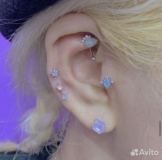 Модель на пирсинг