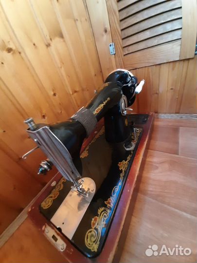 Швейная машинка